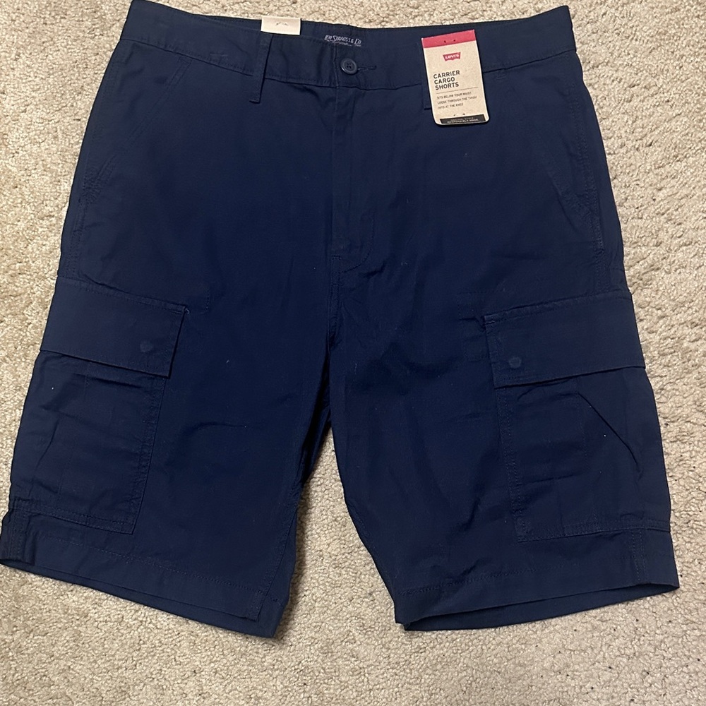 Levi’s Men's Navy Carrier Cargo Shorts 32